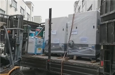 晶圆减薄机，安排发货！